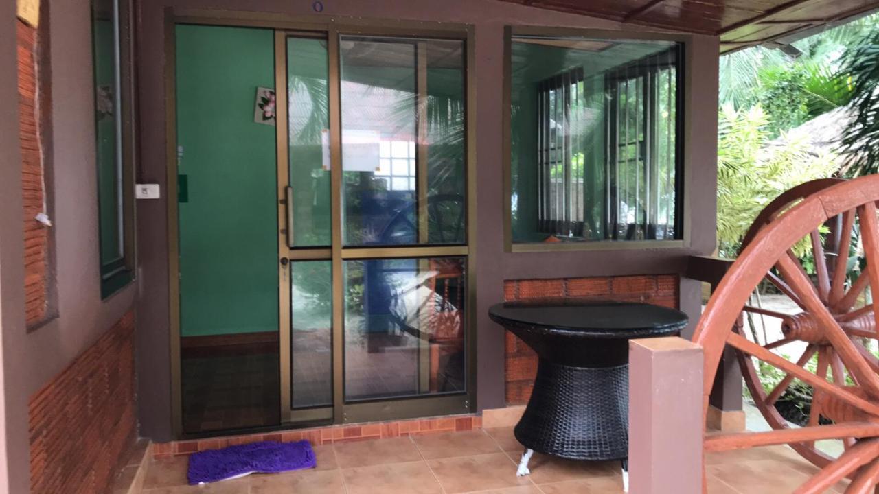 Sawai Home Resort Nathon 외부 사진